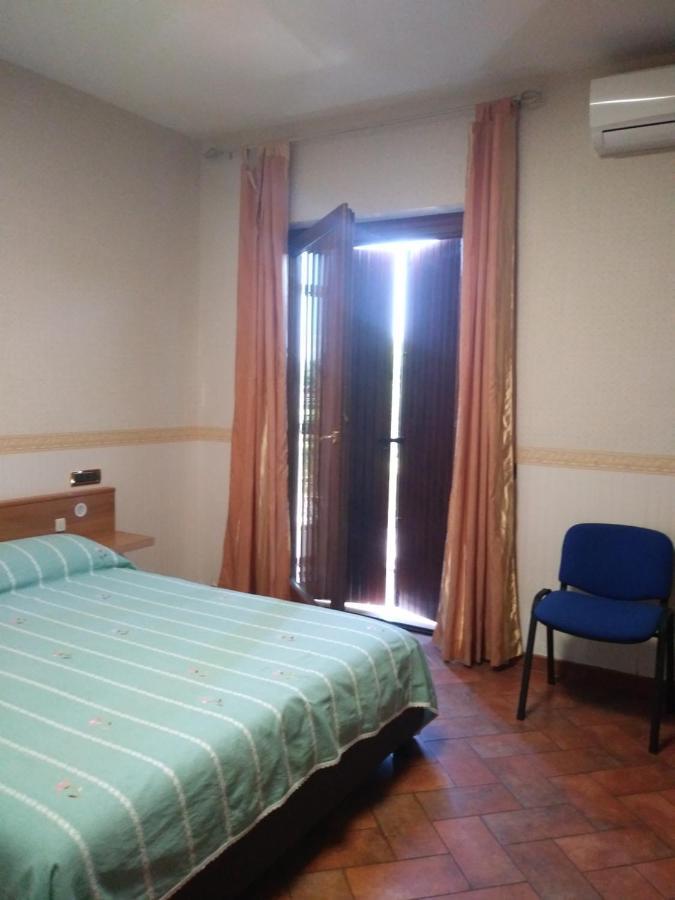 ホテル Casa Degli Ulivi チボリ エクステリア 写真